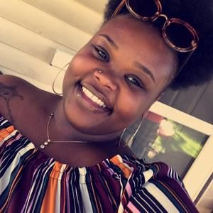 Meet your Posher, Shapree